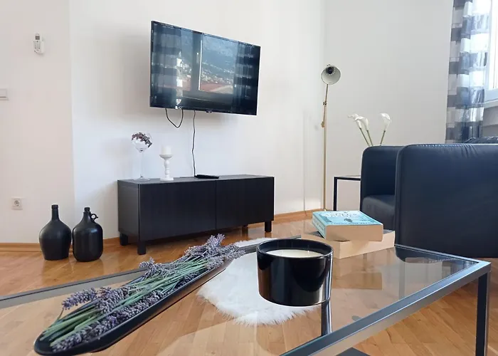 Dora Μακάρσκα