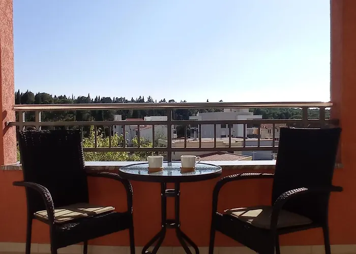 Διαμέρισμα Dora Μακάρσκα